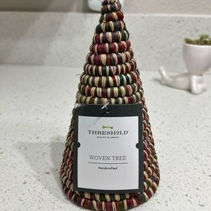 Set of 2 Medium Woven Tree Decoration